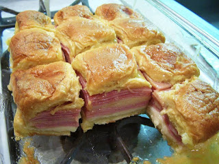 hawaiian-baked-ham-and-swiss-sandwiches